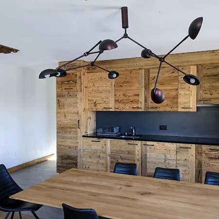 Idyllic Near Ski-slope Appartement